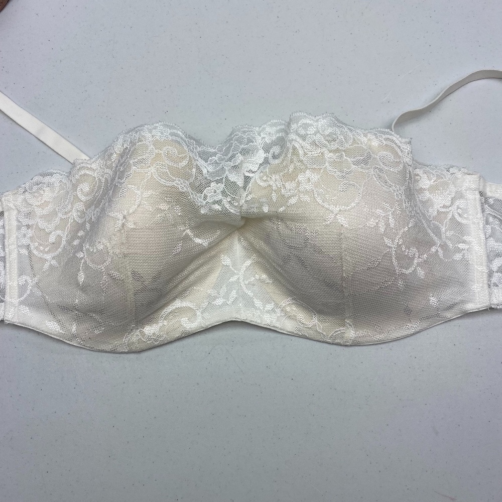 Maidenform WHT Dressy Balconette, 36D. *P1027